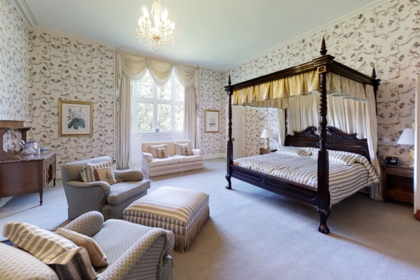 Hampton Court Castle Weddings Bedroom accommodation